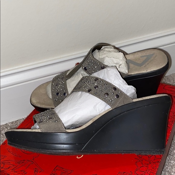 Anne Klein Wedged Sandals - Picture 2 of 4